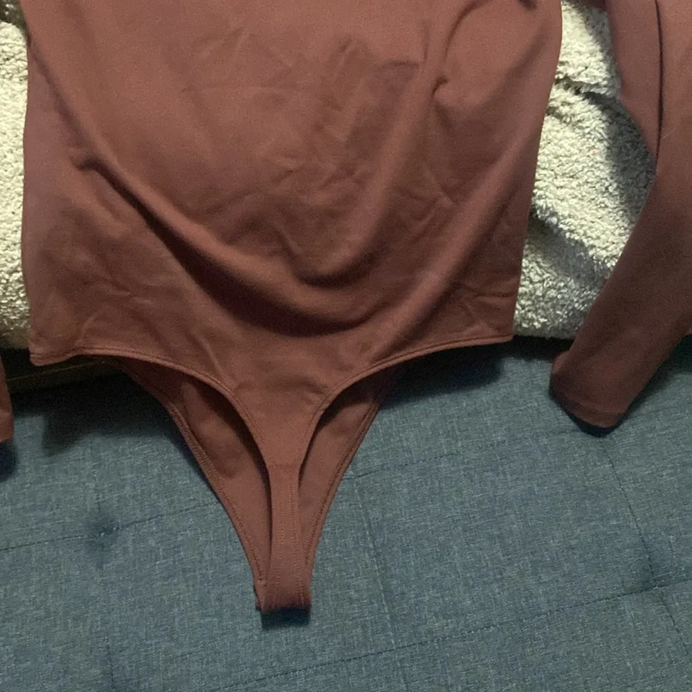 Abercrombie & Fitch Abercrombie Bodysuit - Image 3