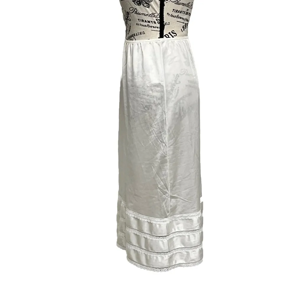 Vintage 80s Beige Nylon Lace Slip Skirt Midi Small Angelcore Coquette - Image 4