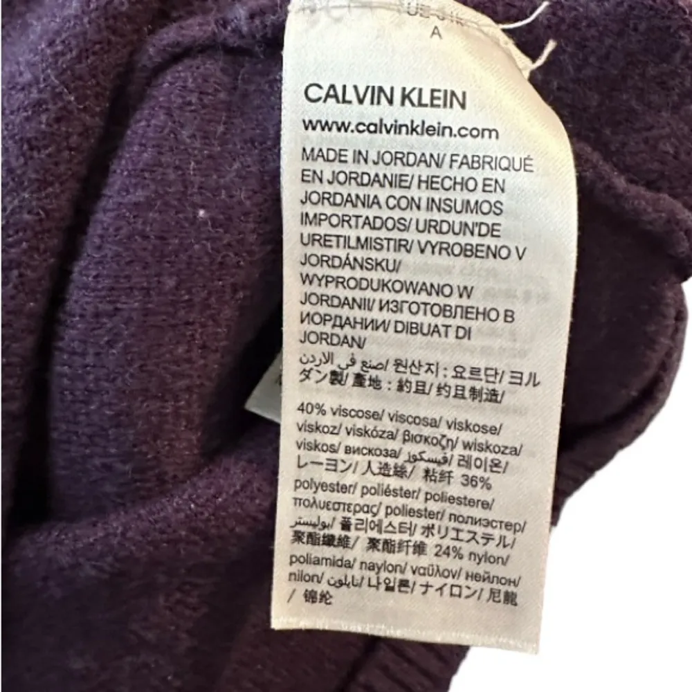 Calvin Klein Jeans‎ Purple Sweater Size L - Image 6