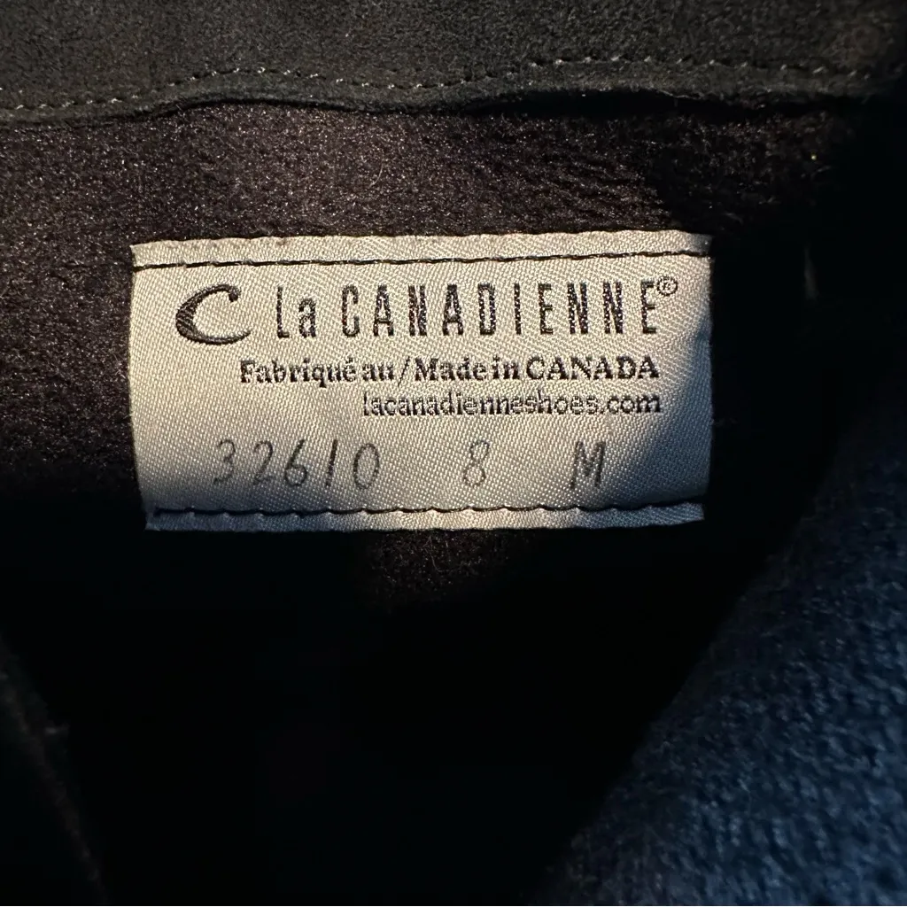 La CANADIENNE Black Suede Boot Size 8 - Image 10