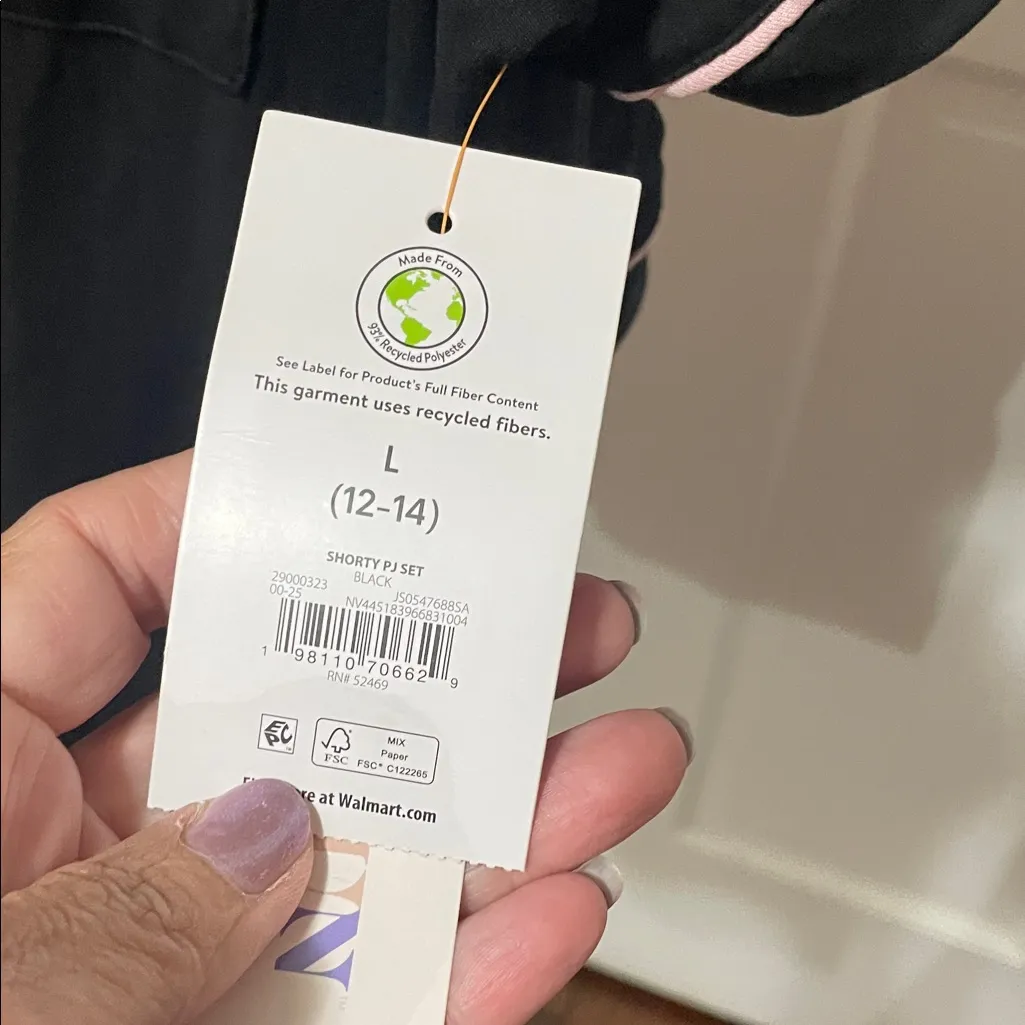 🌅🌅🌅BOGOHO🌅🌅 Black Pajama Set with Pink Piping - Image 5