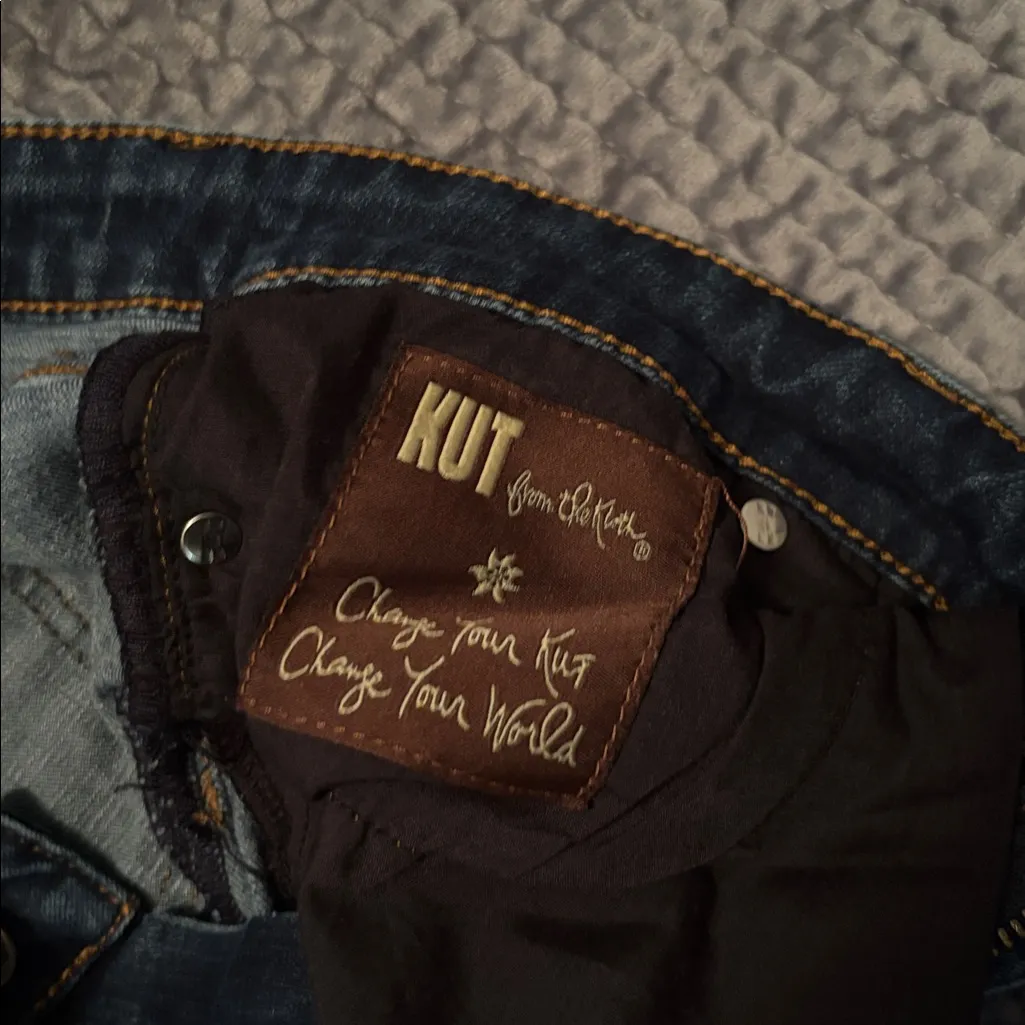 Women’s Kut From the Kloth jeans size 10 - Image 6