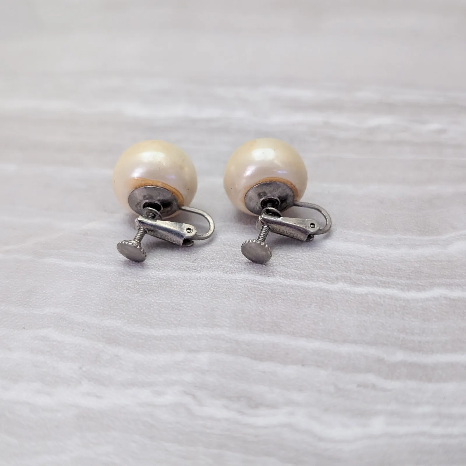 Vintage Clip On Earrings Domed Faux Pearl Cream Retro 5/8" - Image 6