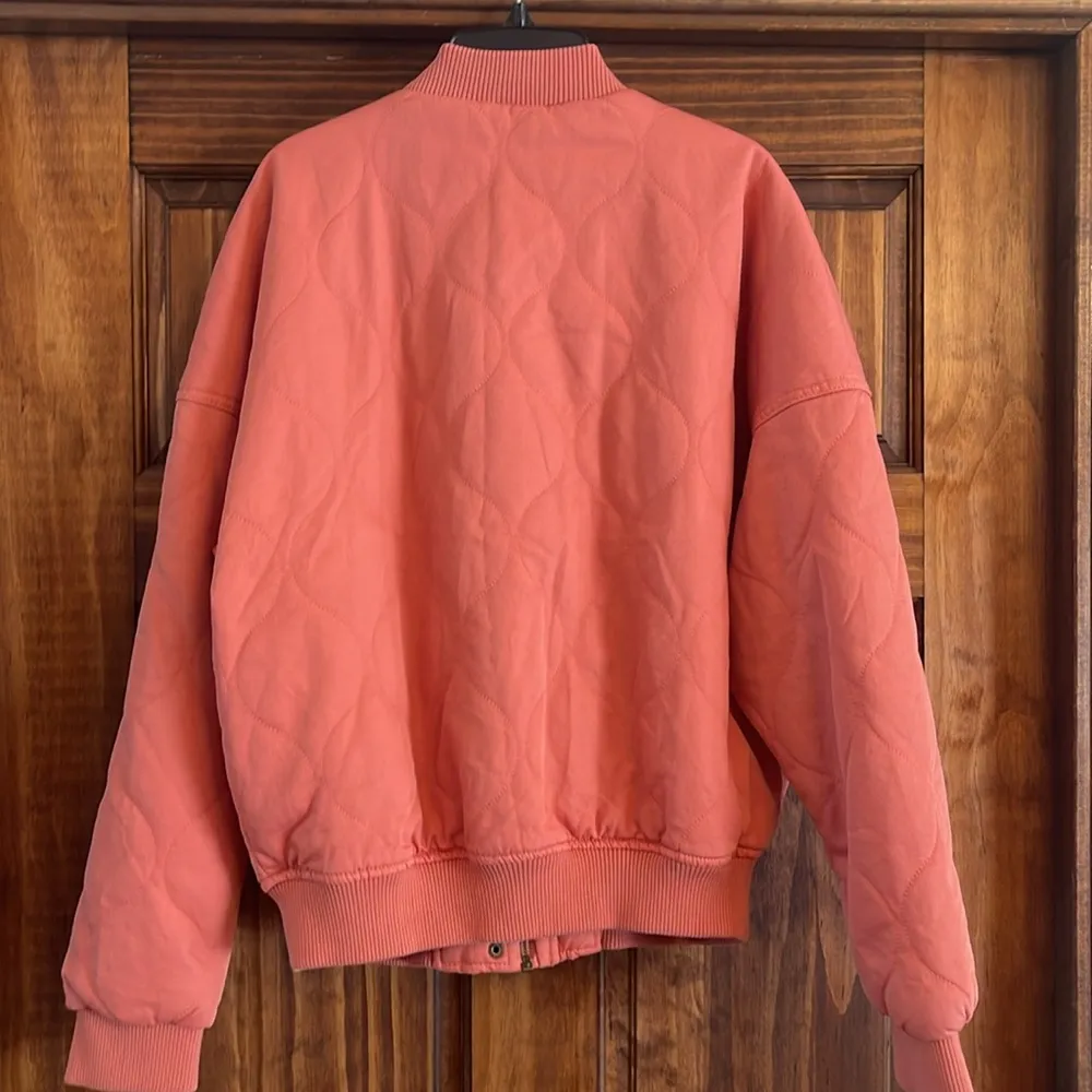 Universal Thread coral  Quilted Jacket - Image 5