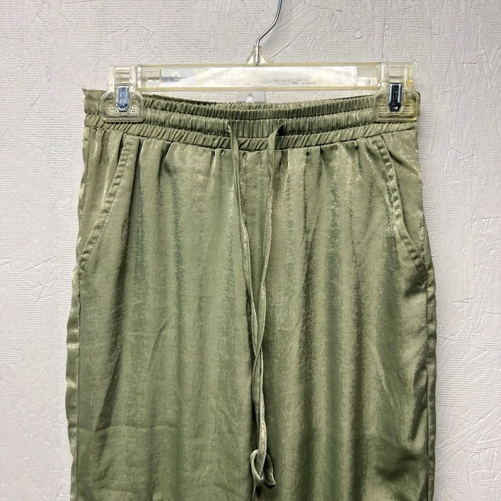 tall olive green silky cargo elastic waist pants joggers sz small - Image 8