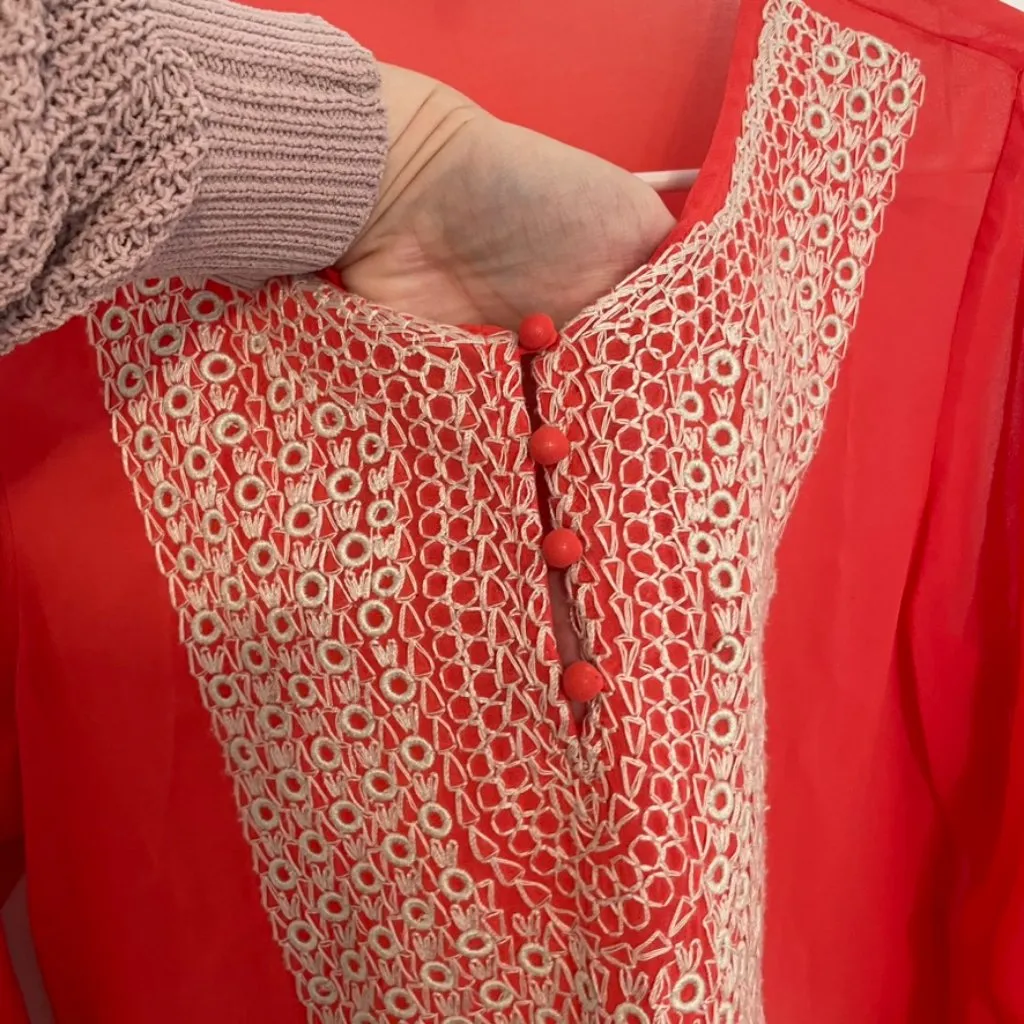 COLLECTIVE CONCEPTS STITCH FIX Coral Orange Red Embroidered 3/4 Sleeve ? Blouse - Image 6