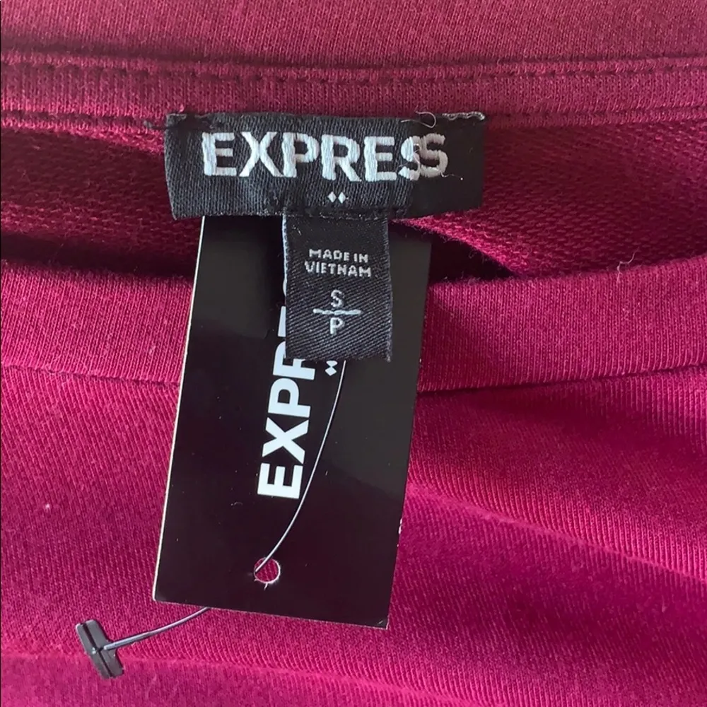 graphic long sleeve tee shirt - Image 8