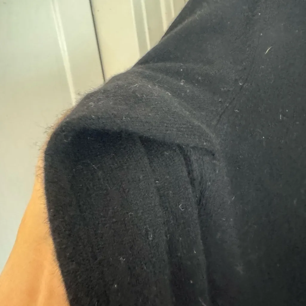 Charter Club black 2 ply cashmere Henley sweater size medium - Image 8