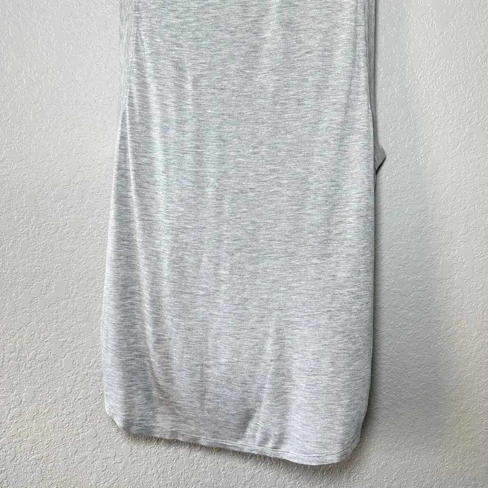 Ivy Park Tank Top Women's Size L Sleeveless Athletic Casual Gray Logo Activewear - Image 12