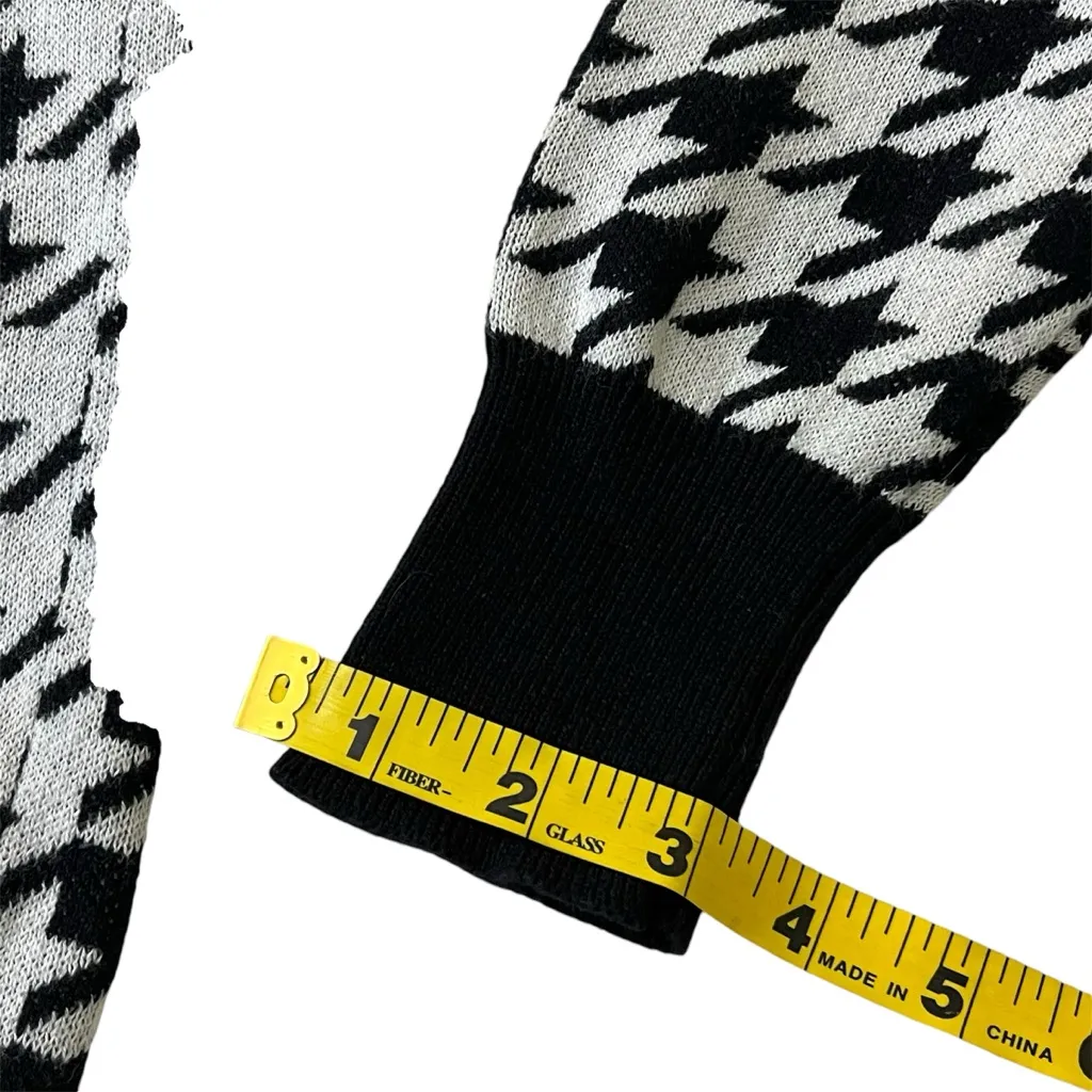 Peter Nygard Black/White Cowl Neck With Fringe Sweater Size Medium - Image 5