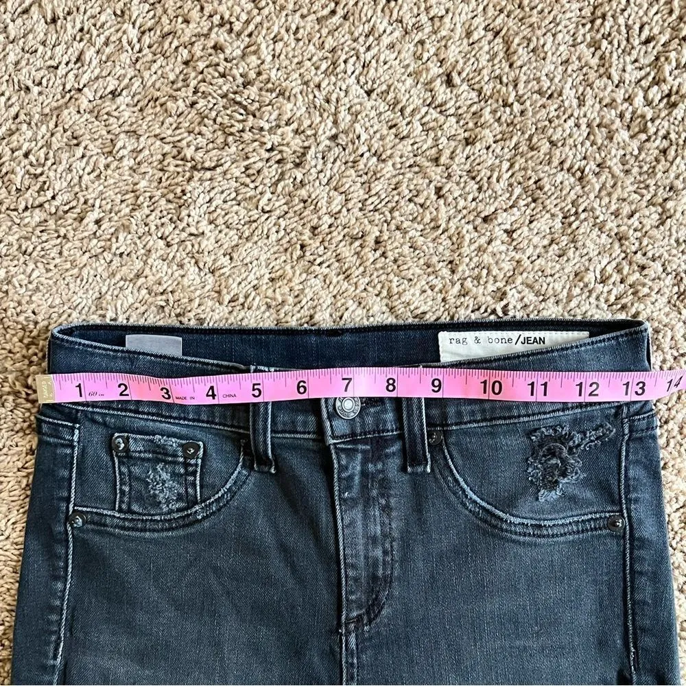 Rag and Bone  Capri Jeans - Image 12