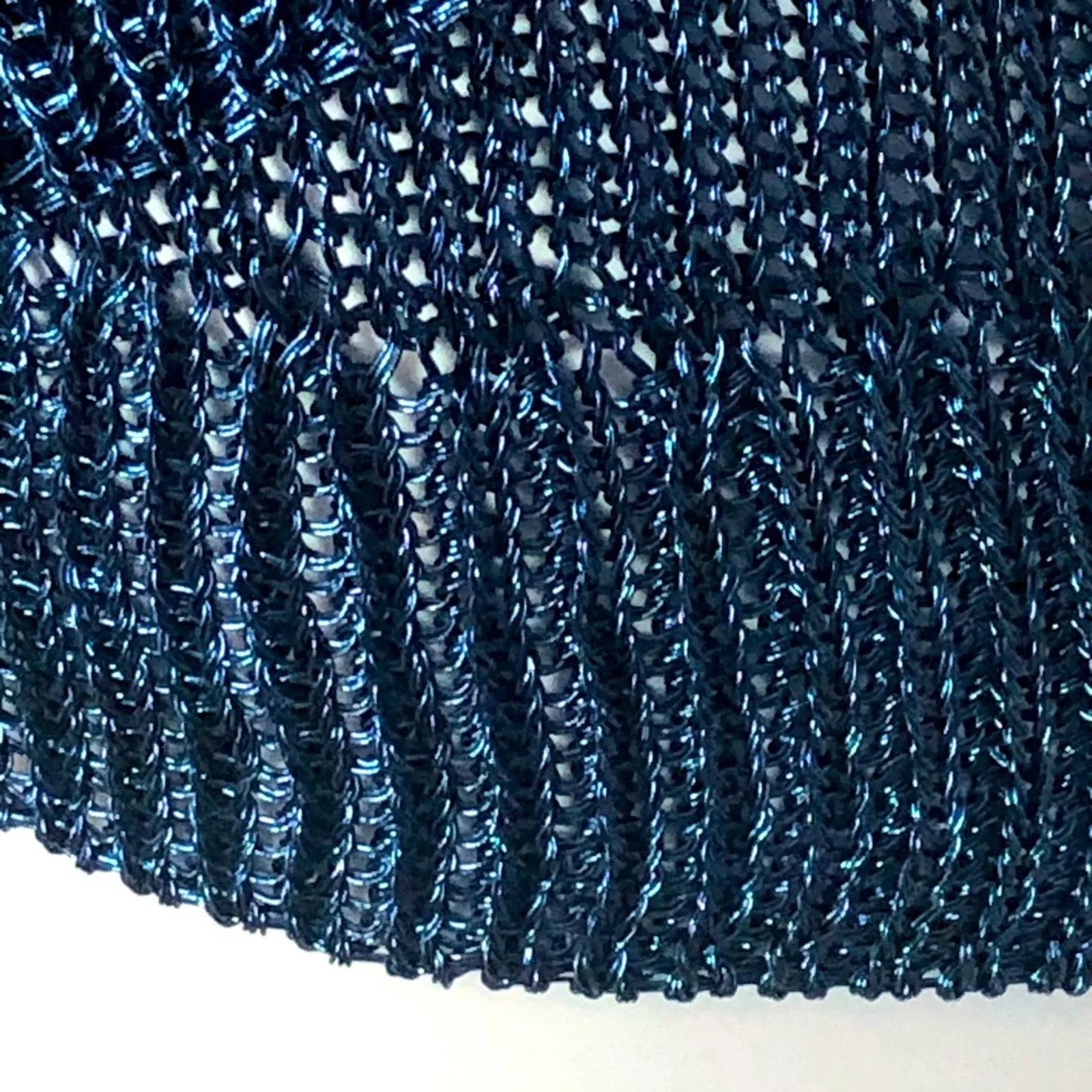 Bar III Electric Blue Metallic Sleeveless Sweater Tank Envelope Hem NWT Small - Image 13