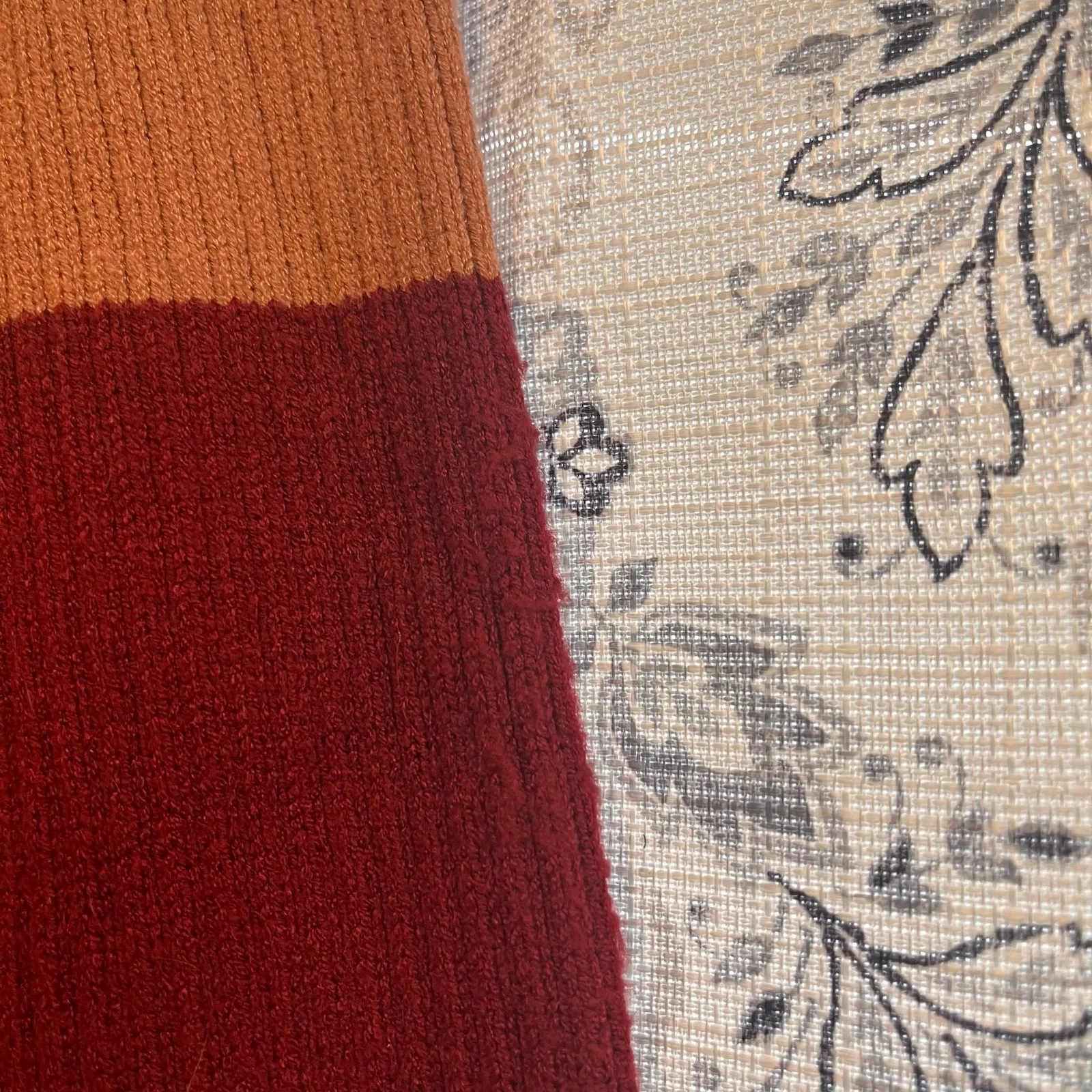 Cozy Co By Cozy Casual Mauve And Burgundy Stripe‎ Off Shoulder Sweater Size S/M - Image 6