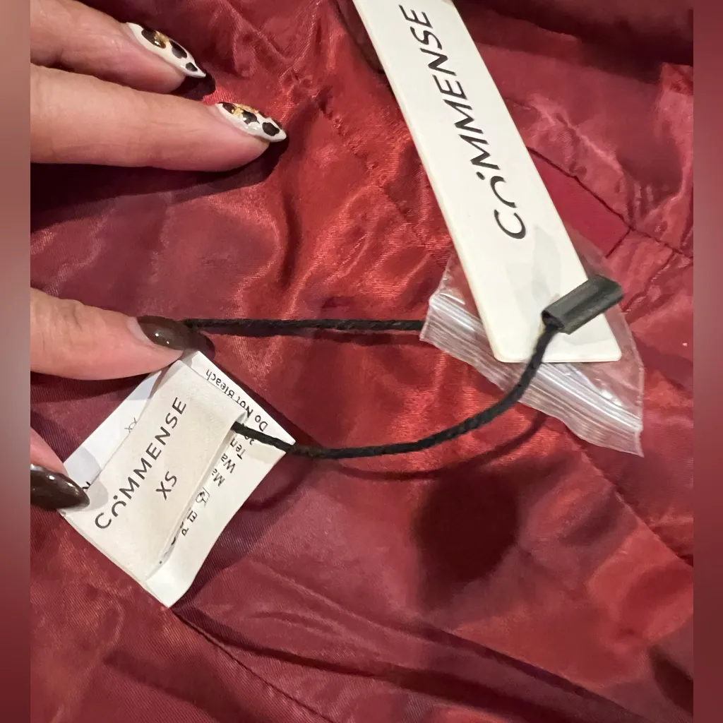 COMMENSE Split Button Slim Fitted Blazer
COLOR - Image 8