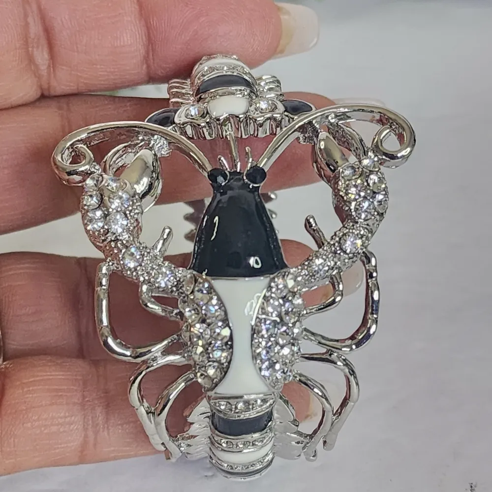 Silver Lobster with Crystals and Enamel Inlay Hinge / Clamper Bracelet - Image 5