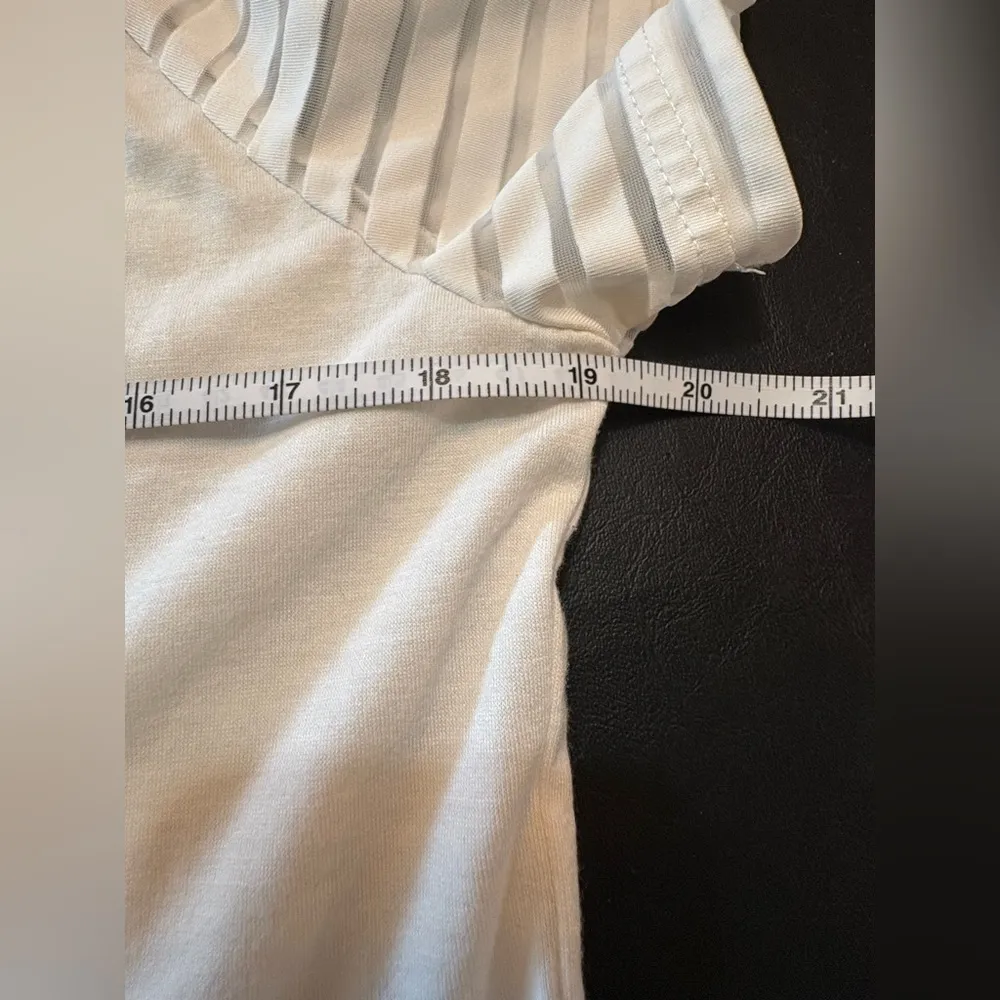 Wild and Free Graphic Women's Blouse - Image 9