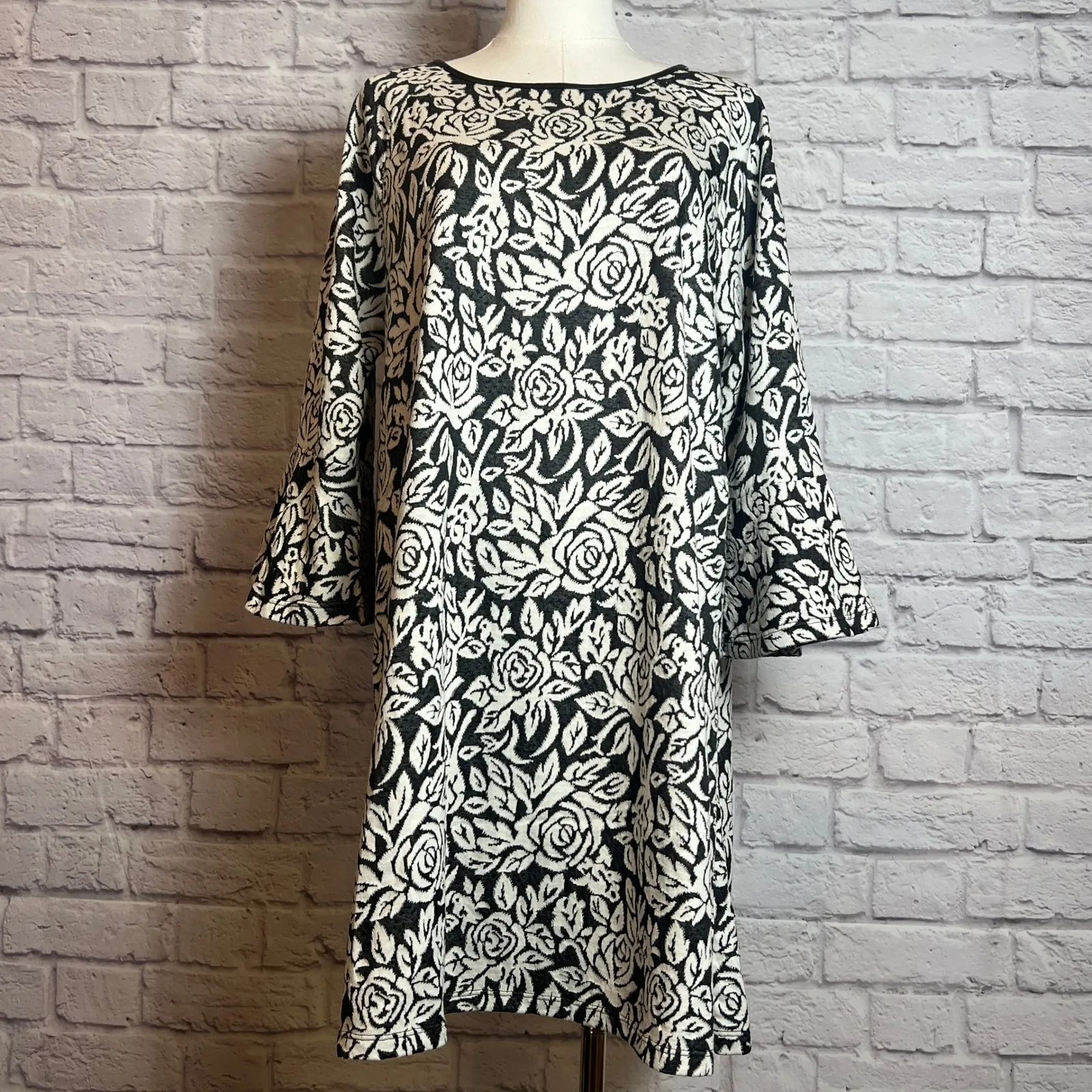 Madison Black White Floral Shift Dress Faux Leather Trim Women's Large - Image 2