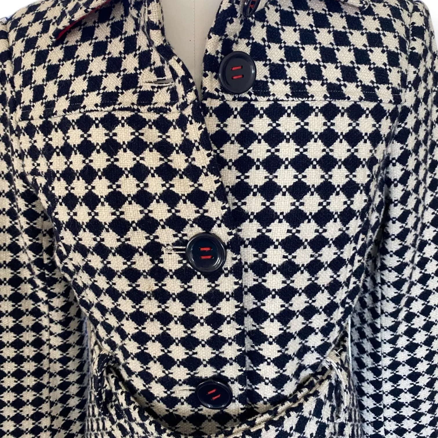 Y2K Tommy Hilfiger Wool Blend Woven Print Navy Cream Belted Trench Coat size 6 - Image 5