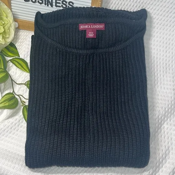 Jessica London Women's Plus Size knitted Crewneck Shell Short Sleeve Sweater - Image 1