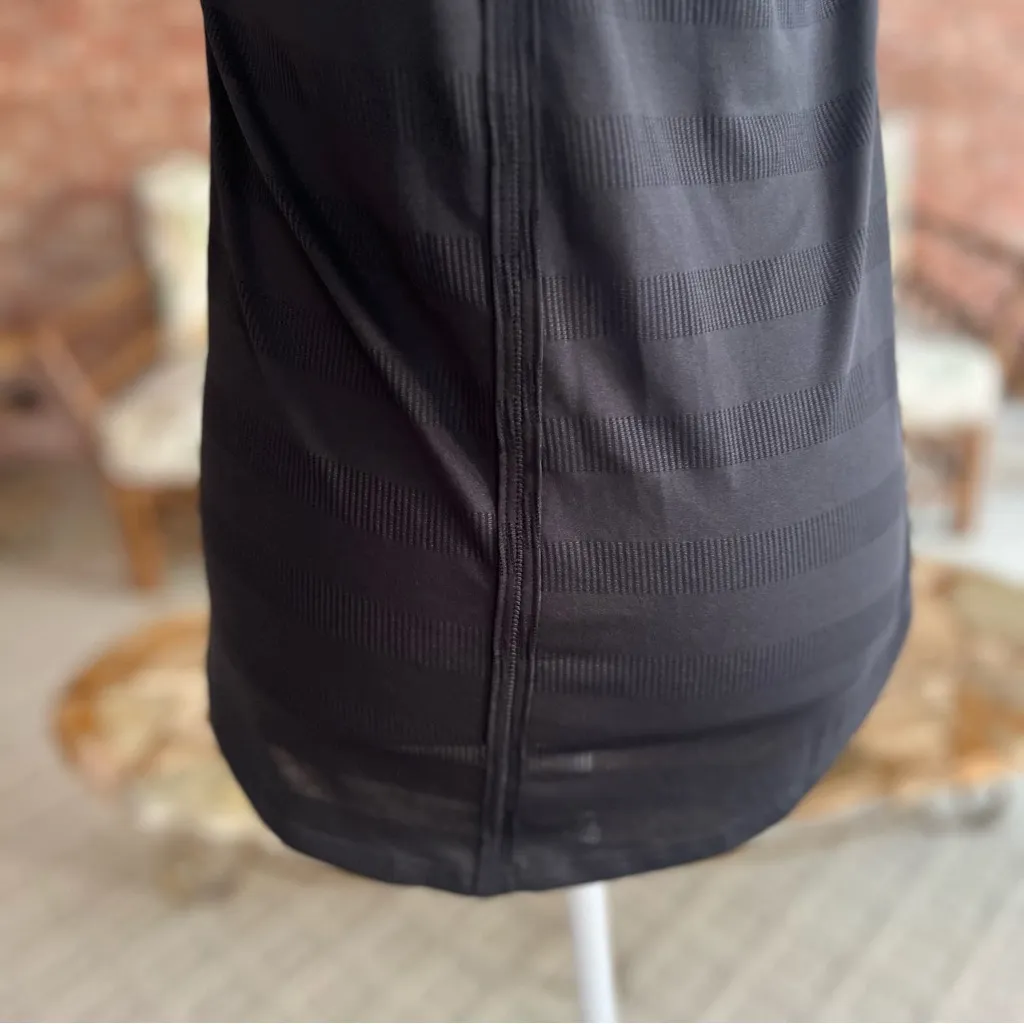 Puma Tank Top Black Striped Twist Back M Gym Workout Running Pilates Athletic - Image 9