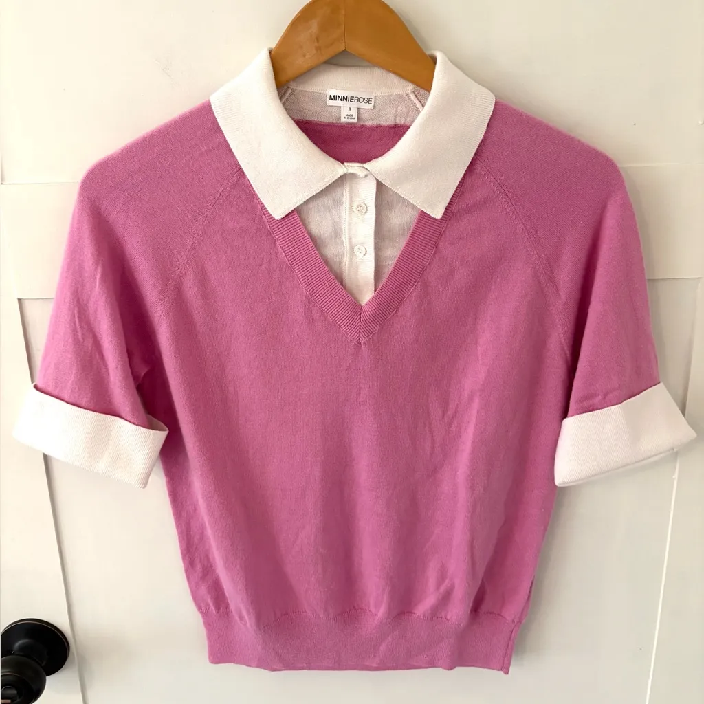 Minnie Rose Cotton Cashmere Collared V-Neck in Raspberry. Size Medium. - Image 4