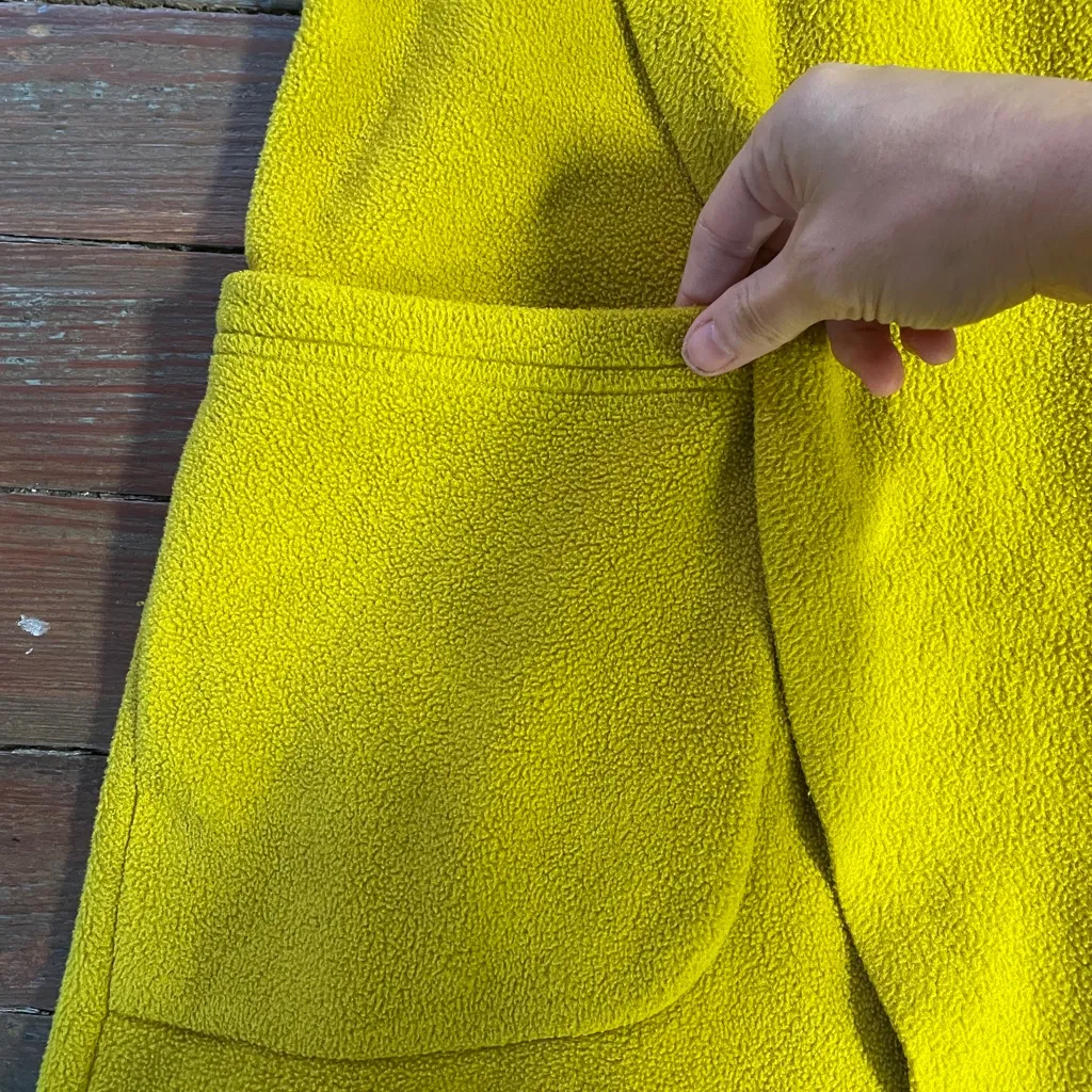 Catwear Maine Made Fleece Open Front Sleeveless Sweater Vest 💕🎀 Yellow Size undefined - Image 9