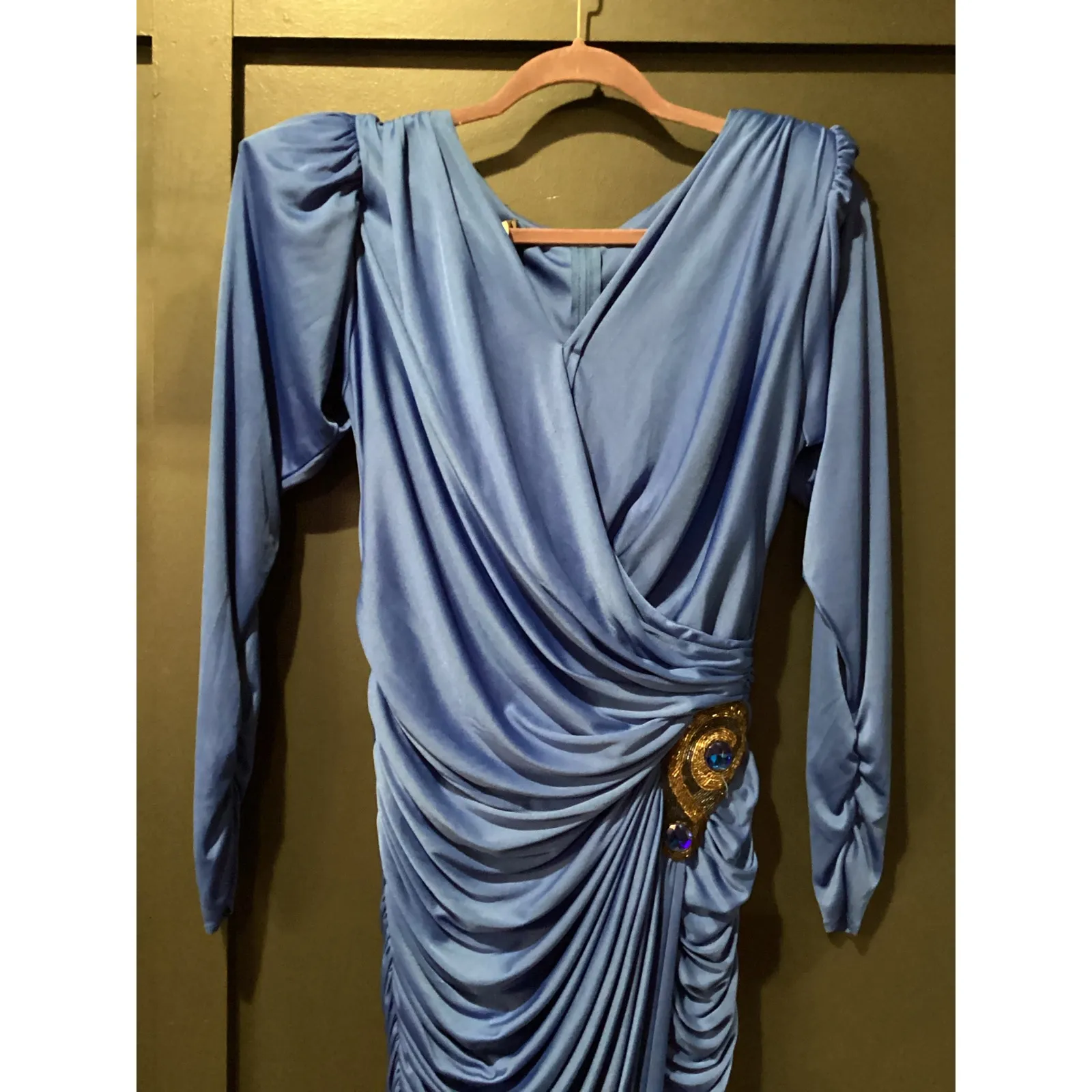 Vintage Tadashi draped long sleeve ruched midi dress with brooch 12 royal blue - Image 8
