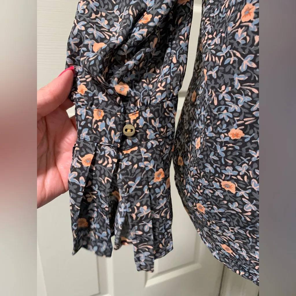Ann Taylor Loft Women’s Polyester Floral Blouse - Image 3