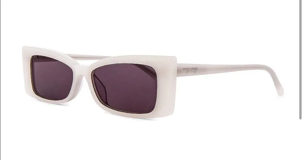 NWT Revolve my my my Dylan Sunglasses Y2K 90s Retro  Ivory - Image 3