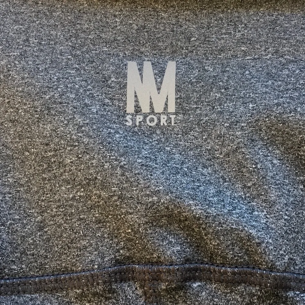 NWT Nicole Miller Sport Gray Skinny Athletic Workout Leggings Size Small - Image 4