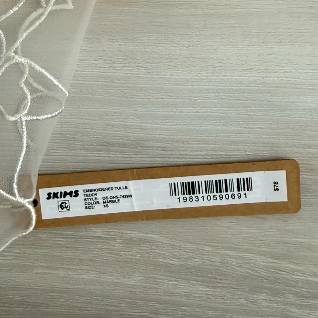 SKIMS Embroidered Tulle Teddy Off White XS NWT IN PACKAGE - Image 7