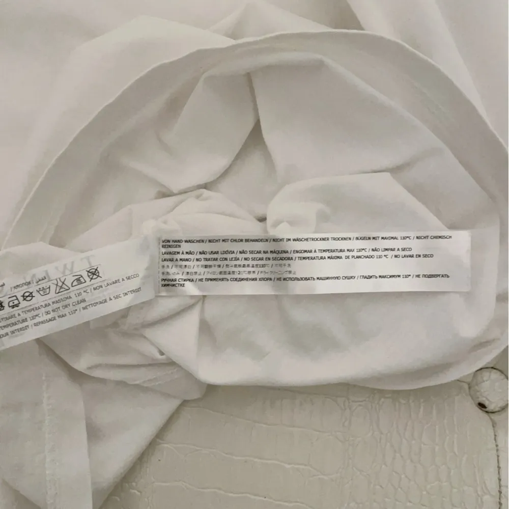 Twin Set White Cotton heart ❤️ T - Image 9