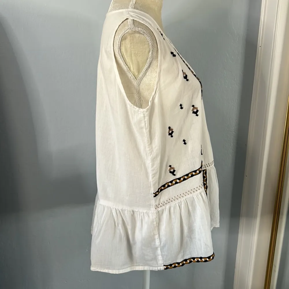 World market • embroidered peplum tank top Size undefined - Image 55