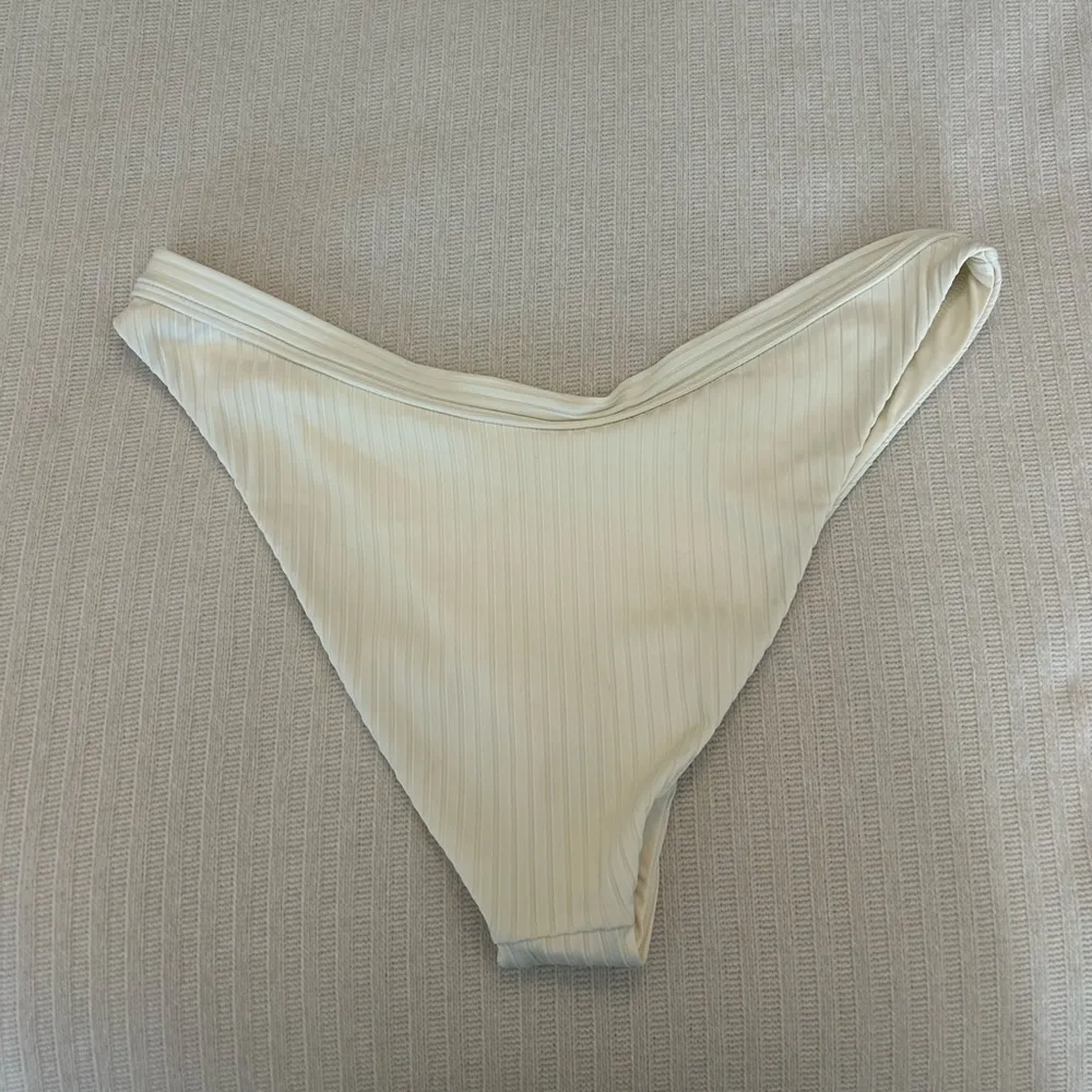 l*space L* Mercer Bikini Bottom - Image 5