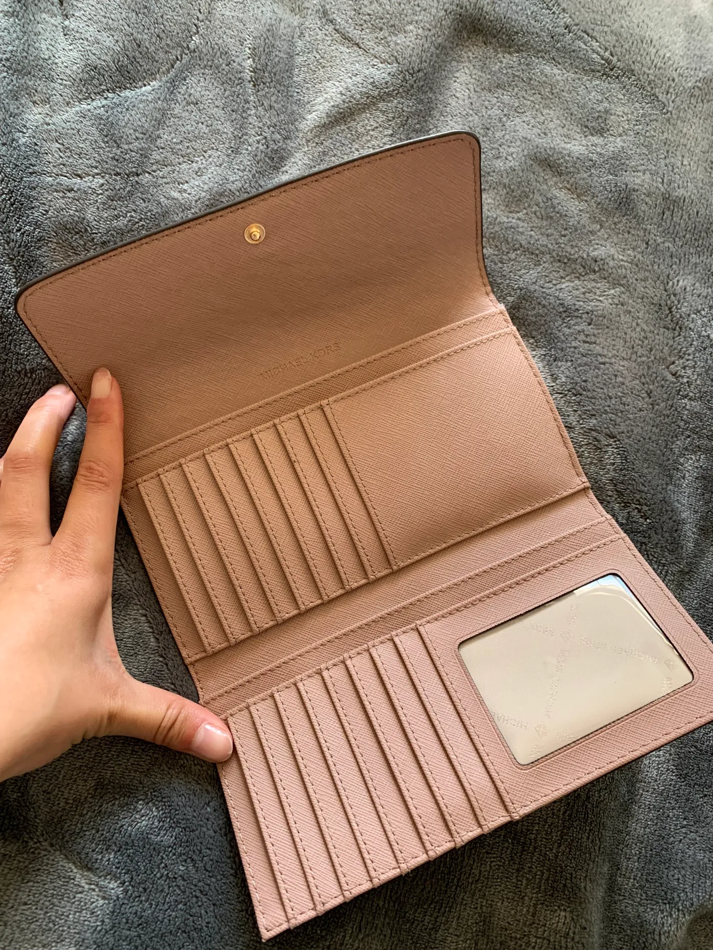 Michael Kors Wallet Trifold - Image 3