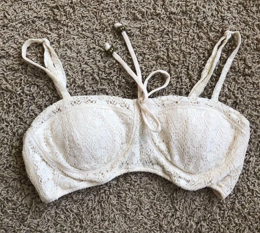 F21 Lace Cropped Crochet Bandeau Bustier Bra Sz s - Image 4