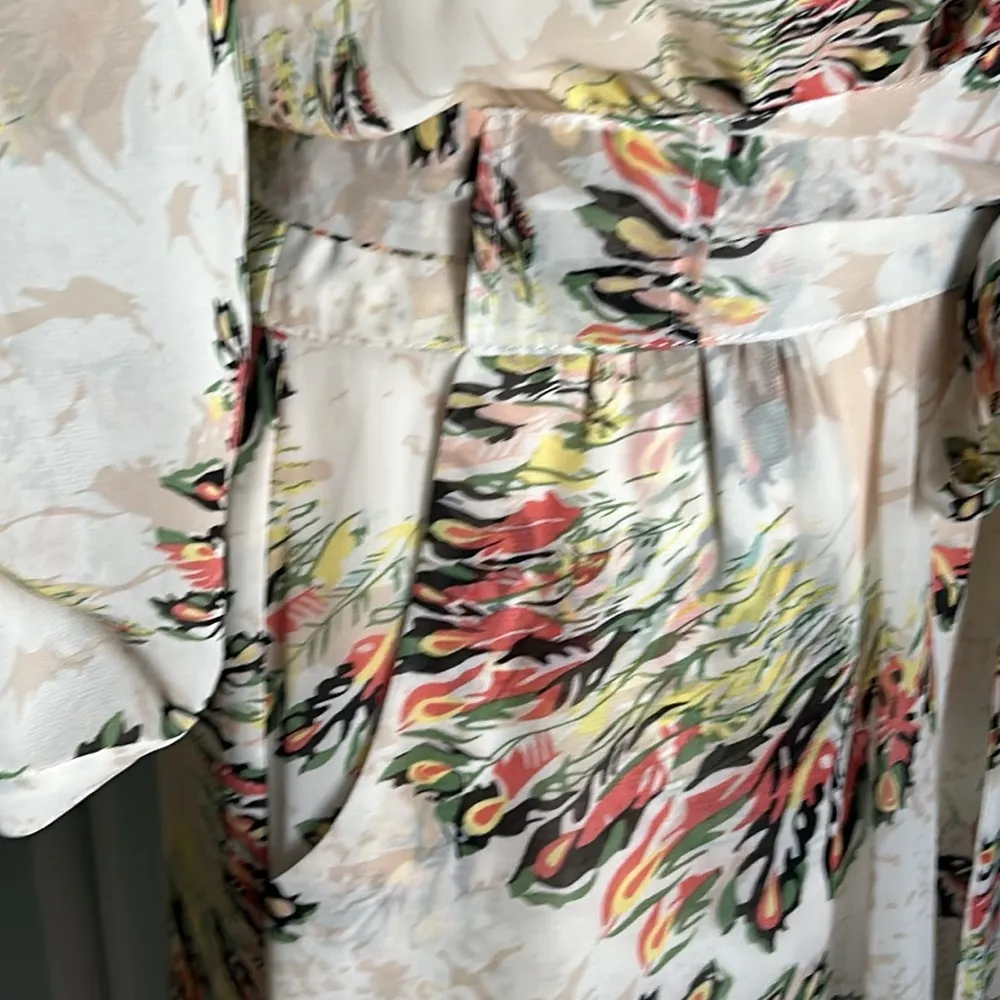 Daniel Rainn Surplice Chiffon Boho Feather Print Above The Knee Shirt Dress - Image 4