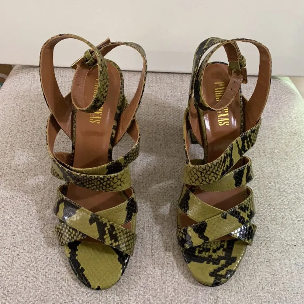 Paris Texas olive green snakeskin effect sandals size 39 EU - Image 5