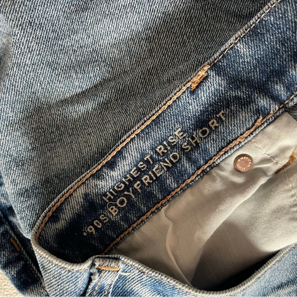 American Eagle Highest Waist '90s Boyfriend Short - Image 4