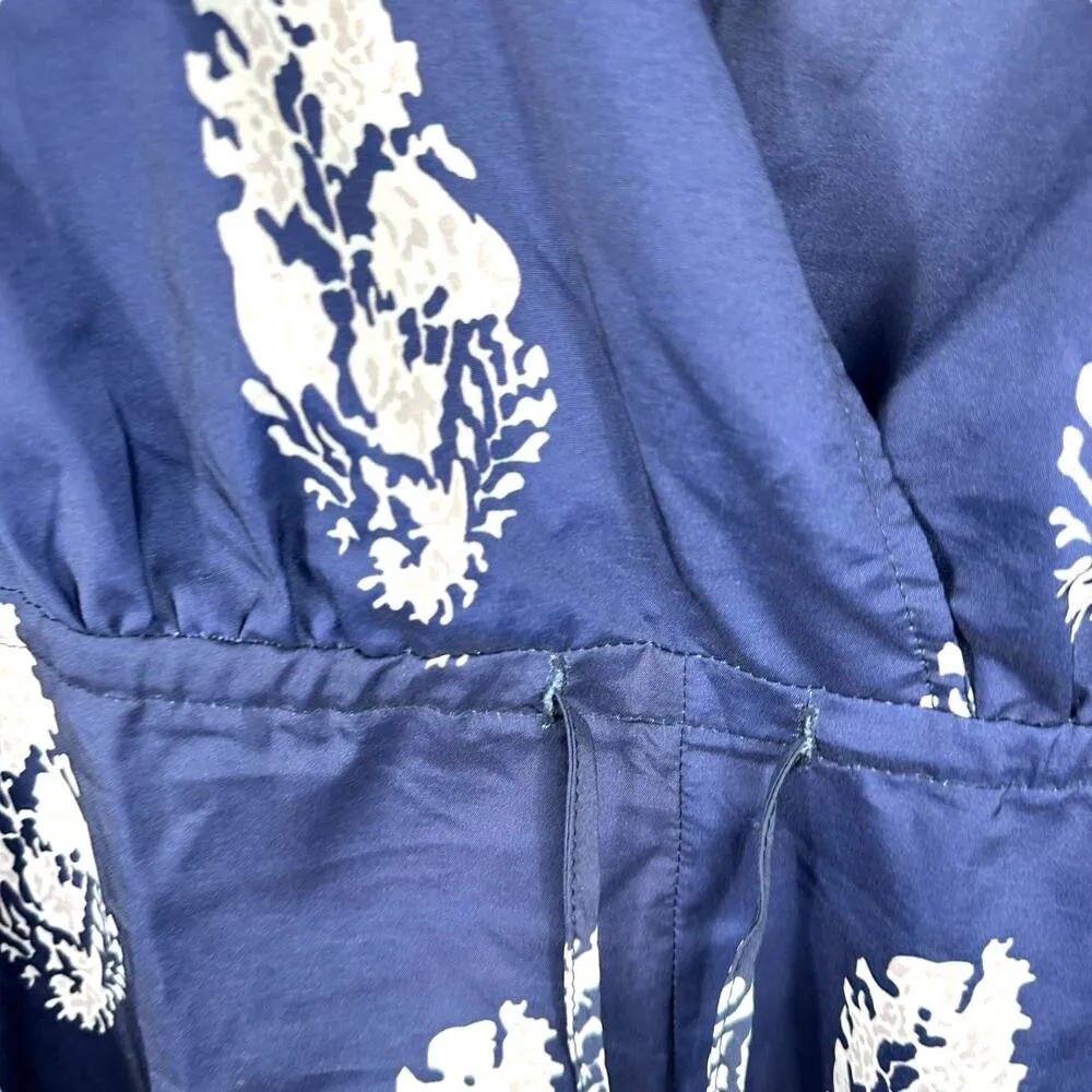 BOG Collective Navy Blue With White Floral Design Romper Medium - Image 4