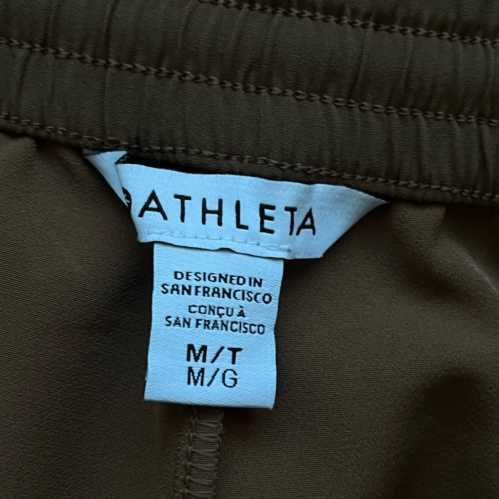 Athleta promenade high rise wide leg cargo pants medium tall NWOT - Image 9