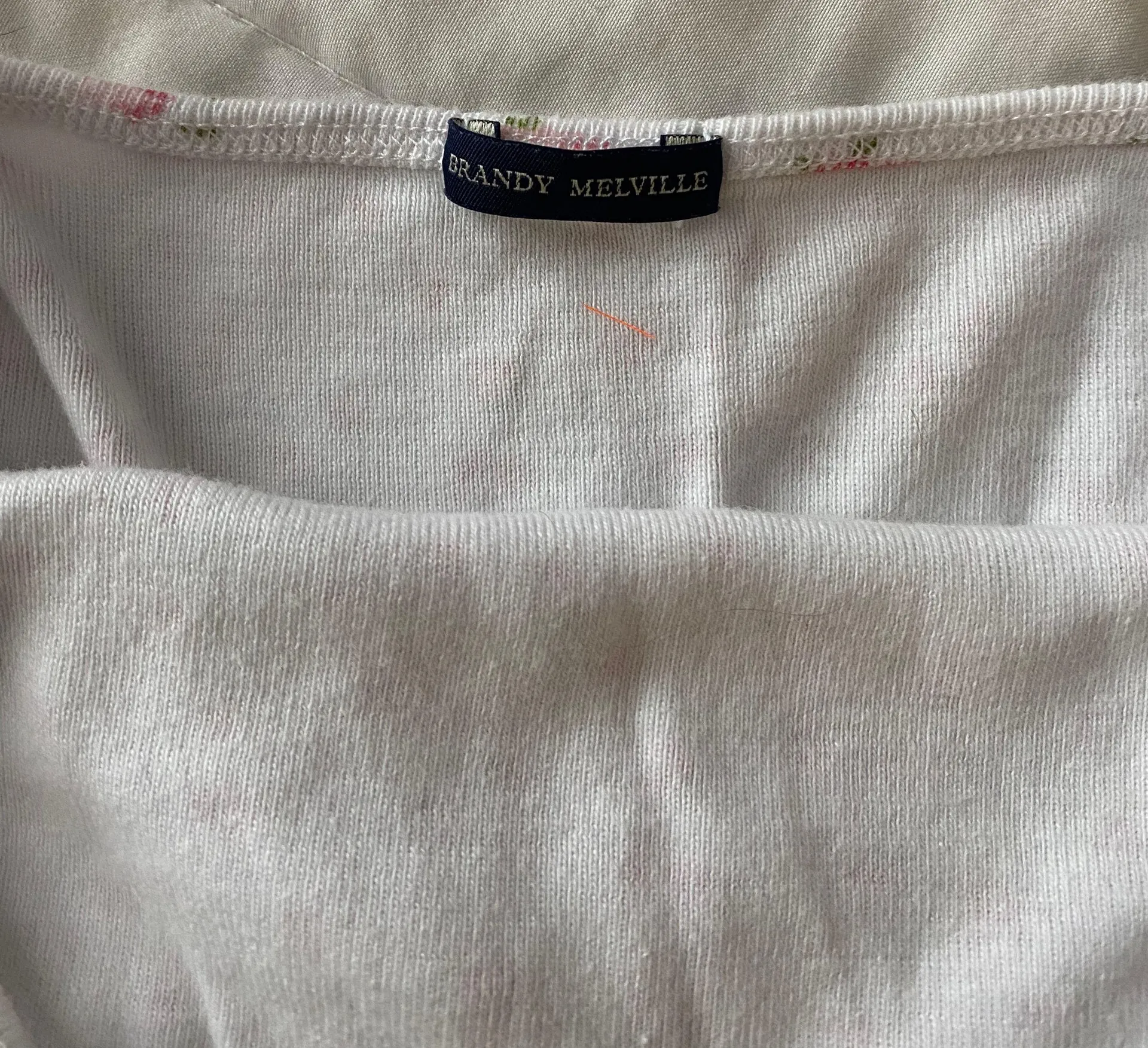 Brandy Melville Crop Top - Image 4