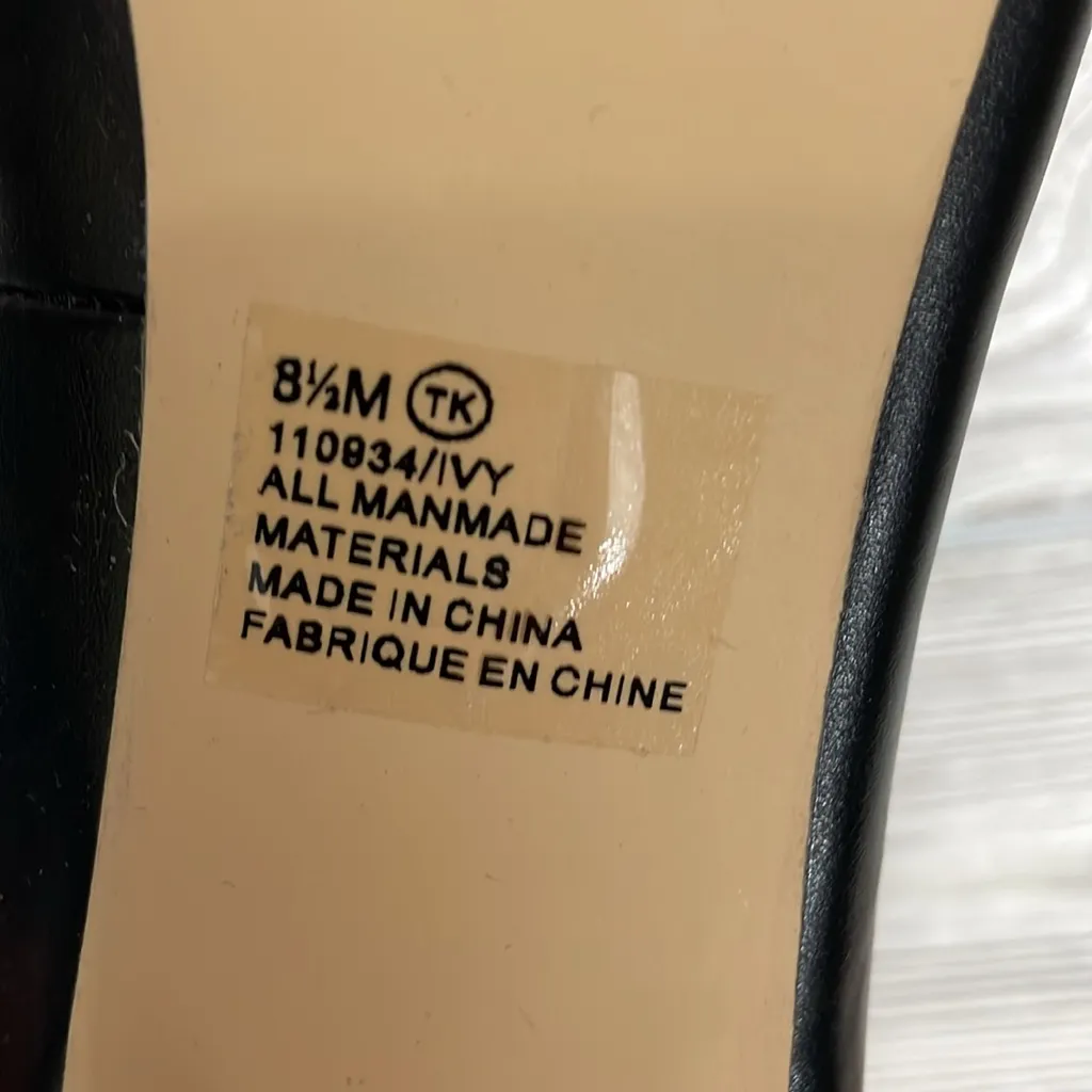 Maurices Ivy cushion sole closed toe pump - Image 4