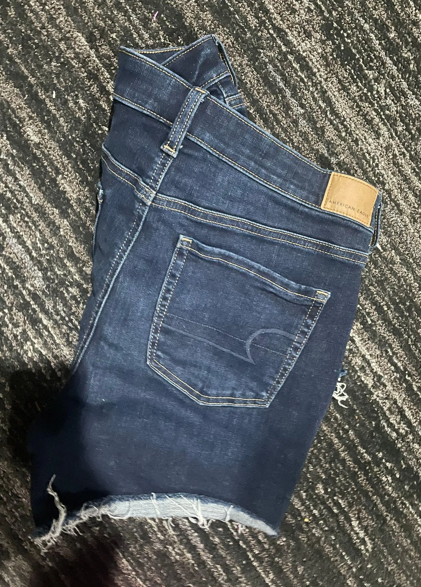 American Eagle Outfitters Shorts - Image 4