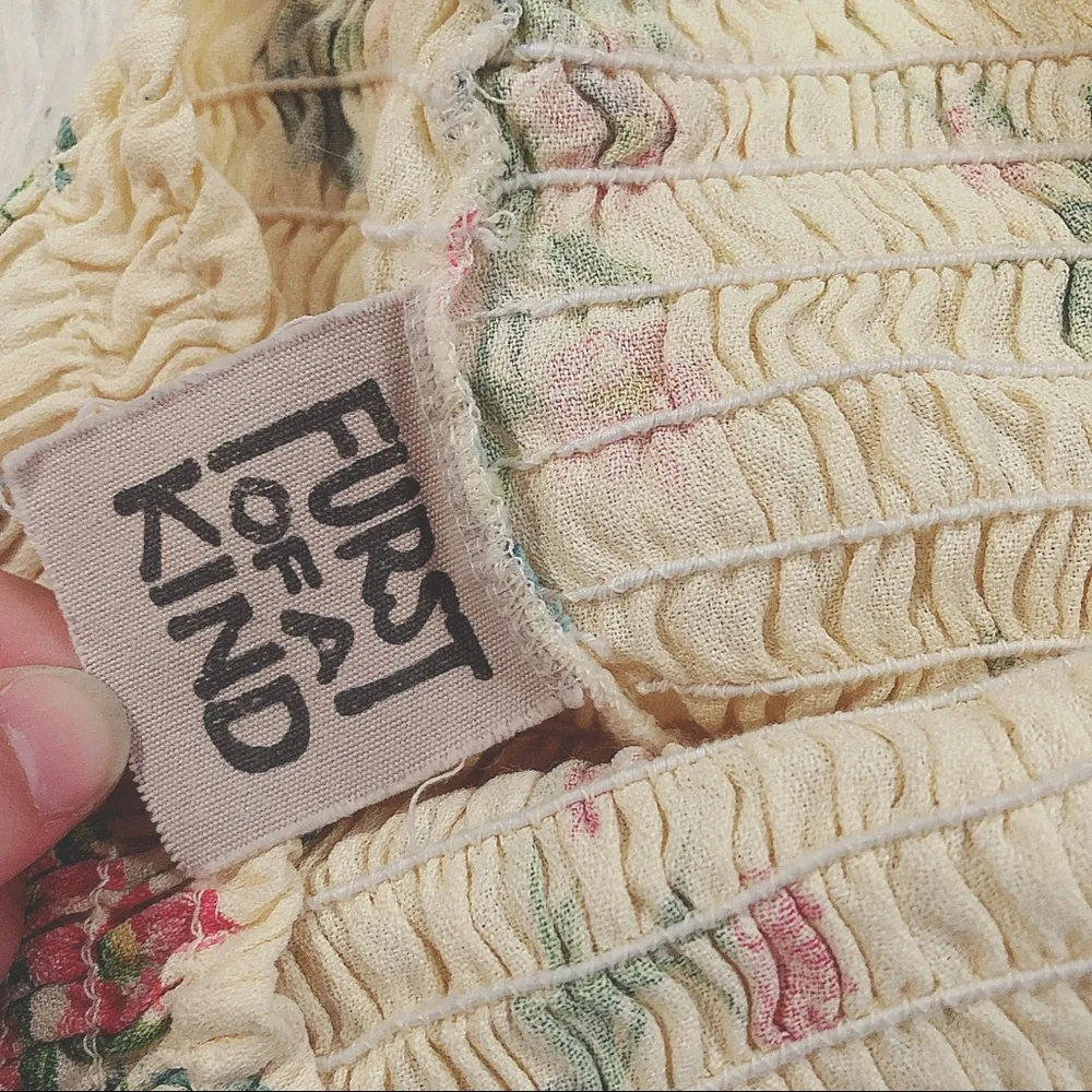 First of a Kind Yellow Floral Ruched Tub Top OS - Image 7