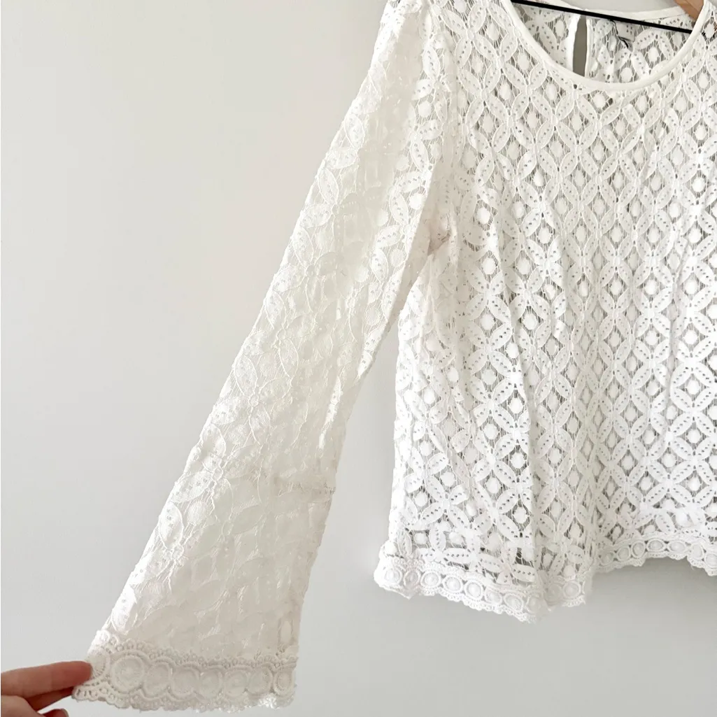 A New Day Long Flare Sleeve Sheer Shirt Lace Top in White Size XXL - Image 2
