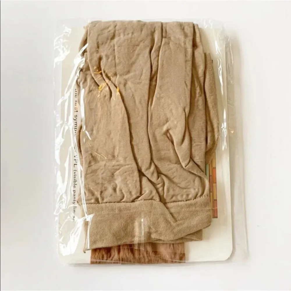 Spanx
Footless Nude Hose Medium Control Size‎ F New - Image 5