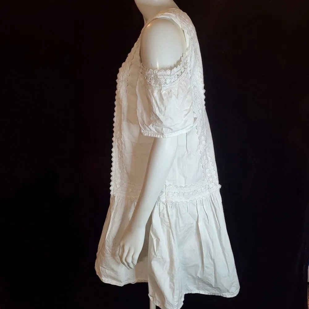 Moon River White Cold Shoulder Lace Detailed Dress (S) - Image 5