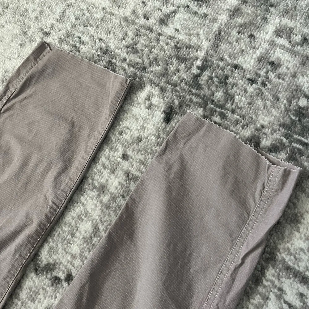 Vuori  Ripstop Pants in Umber - Image 11