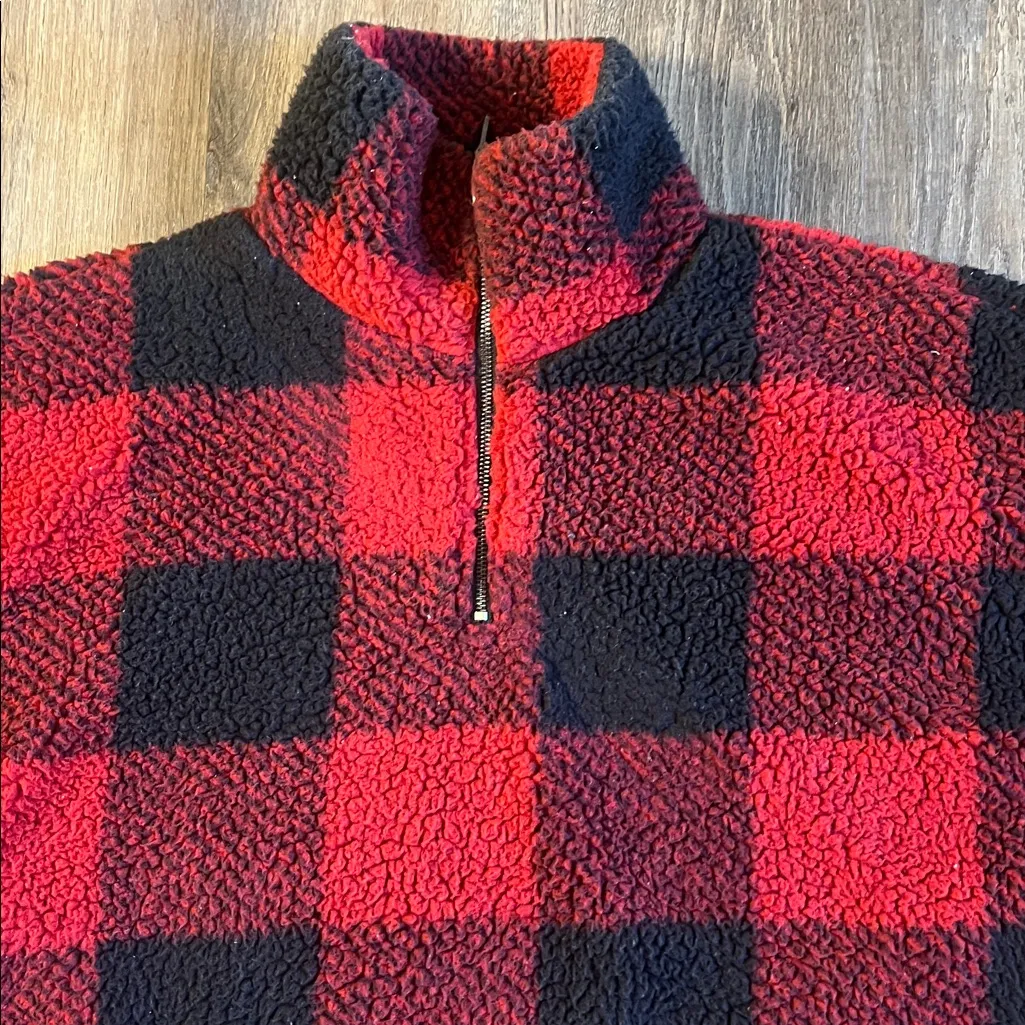 Thread & Supply Red and Black Plaid Fleece 1/4 Zip Pullover Size Large - Image 2